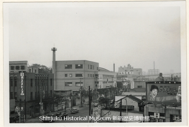 内藤町、新宿文化会館