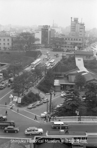 国鉄四ツ谷駅駅舎、四谷見附跡俯瞰